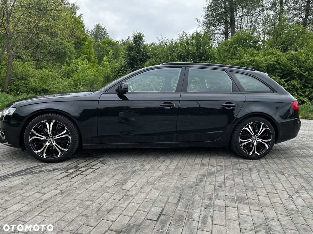 Audi A4 Avant - 8