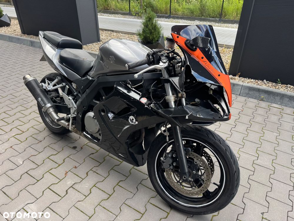 Suzuki SV - 4