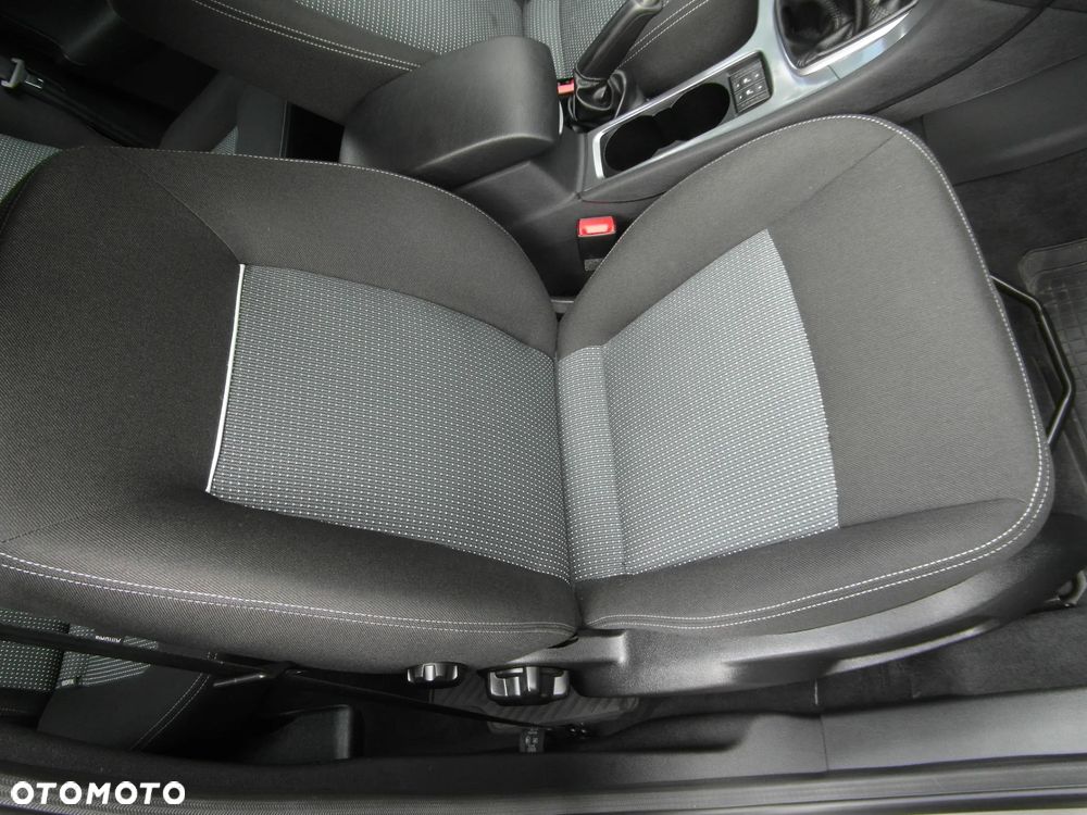 Ford Mondeo 2.0 Trend - 19