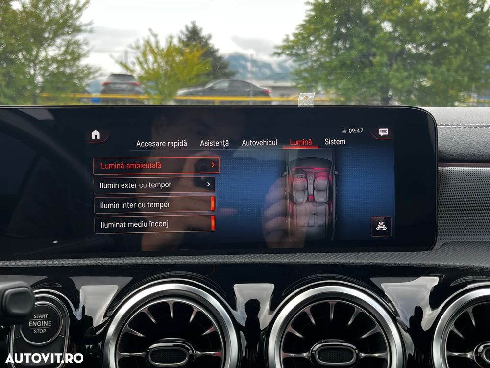 Mercedes-Benz A 250 e 8G-DCT AMG Line - 28