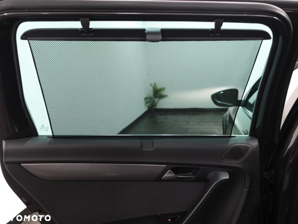 Volkswagen Passat 2.0 Blue TDI SCR Highline - 21