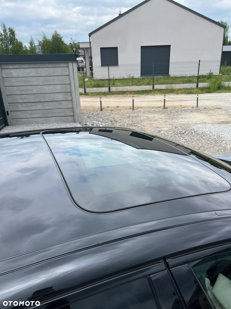 BMW Seria 5 530d xDrive Sport-Aut Luxury Line - 13