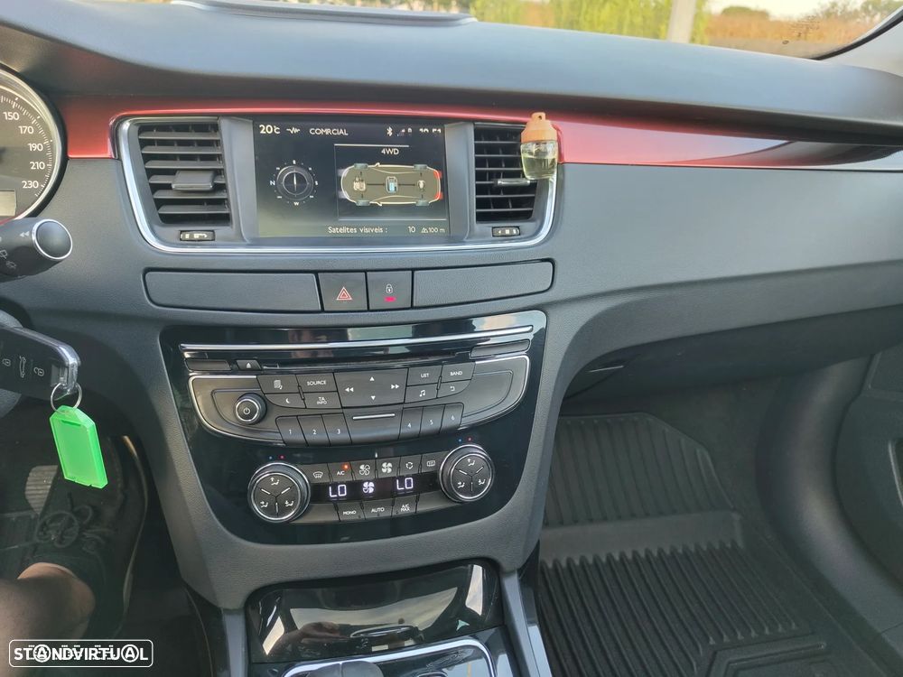 Peugeot 508 RXH 2.0 HDi Hybrid4 2-Tronic - 28