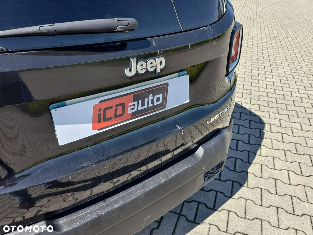 Jeep Renegade - 16