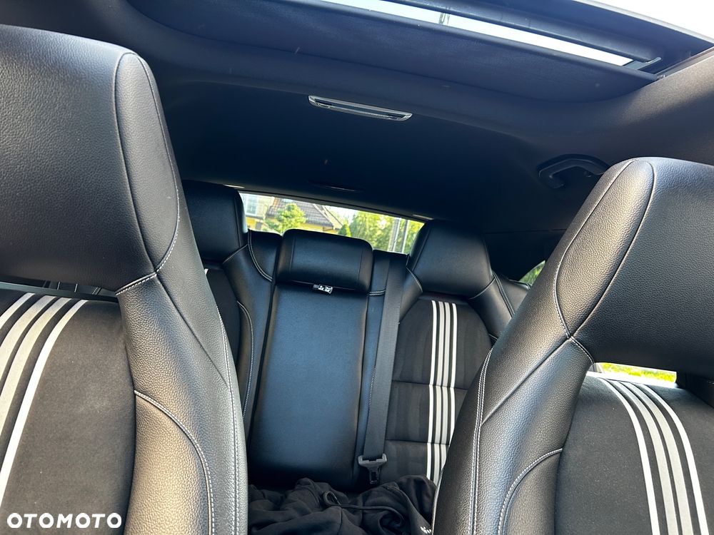 Mercedes-Benz CLA 220 d 7G-DCT Peak Edition - 22