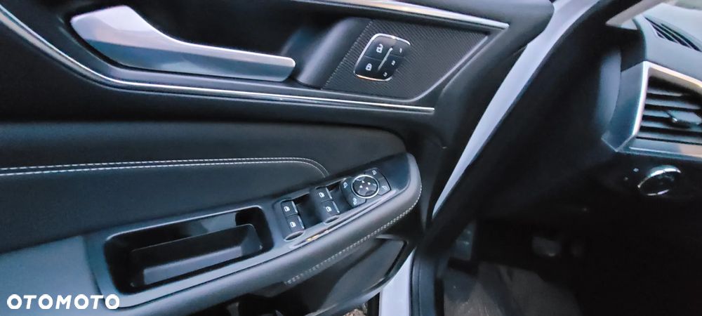 Ford S-Max 2.0 TDCi 4WD Titanium PowerShift - 19