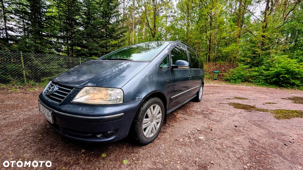 Volkswagen Sharan 1.9 TDI Comfortline Tiptr - 1