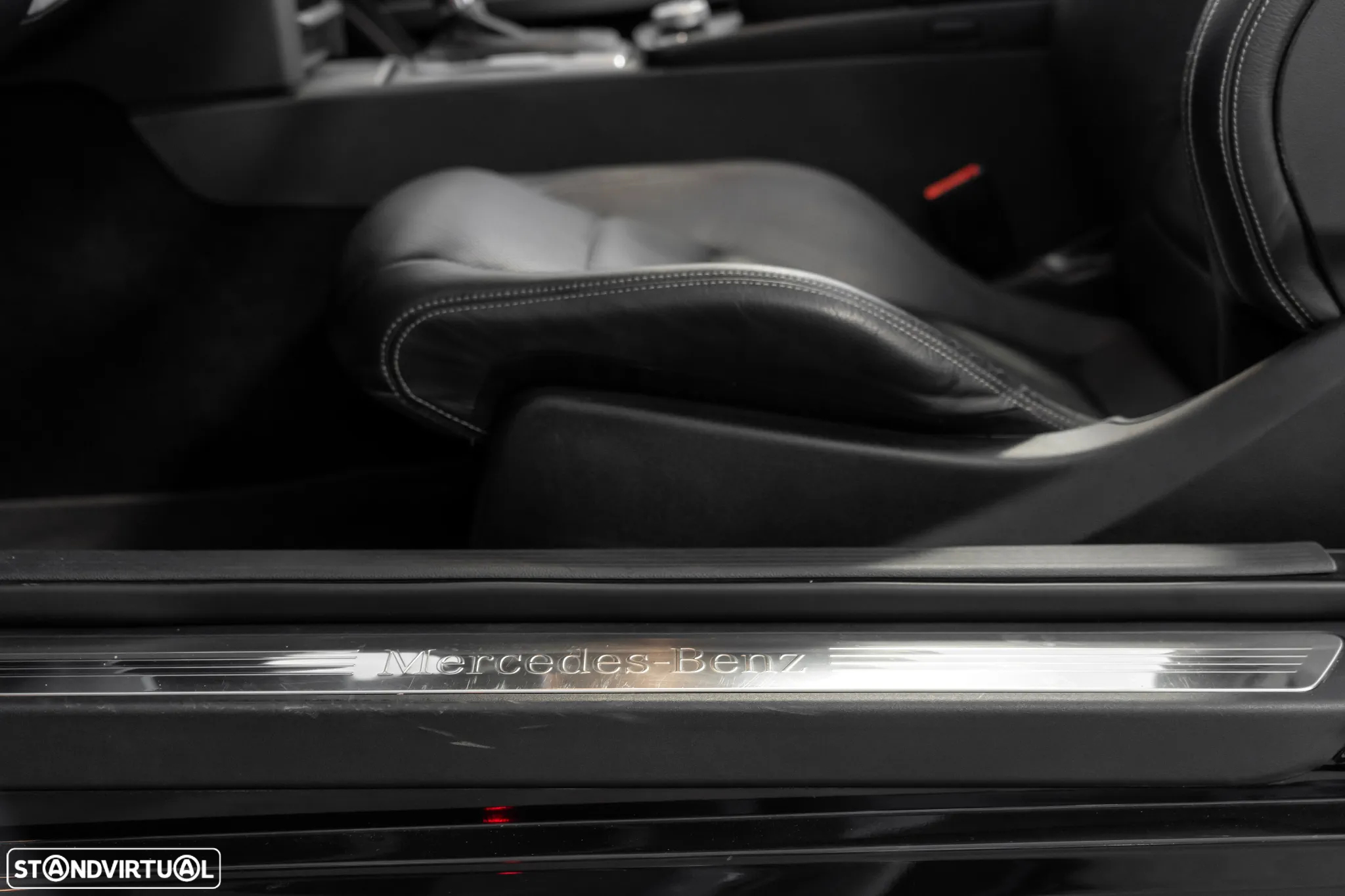 Mercedes-Benz E 250 CGi Avantgarde BlueEfficiency Auto - 17