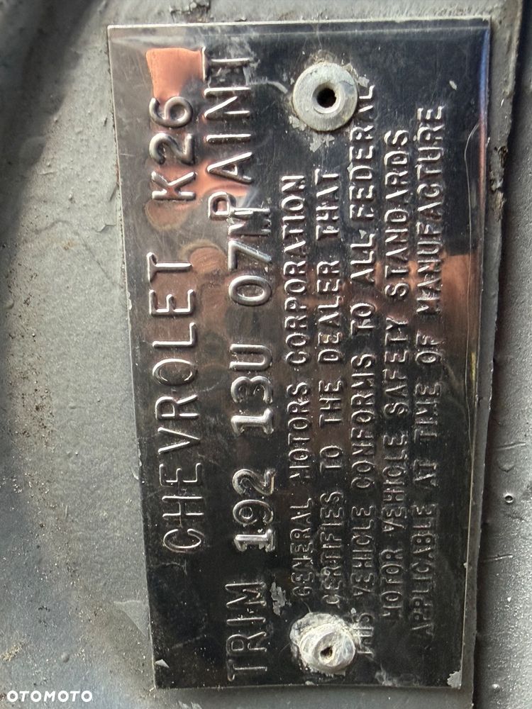 Chevrolet Corvette - 11
