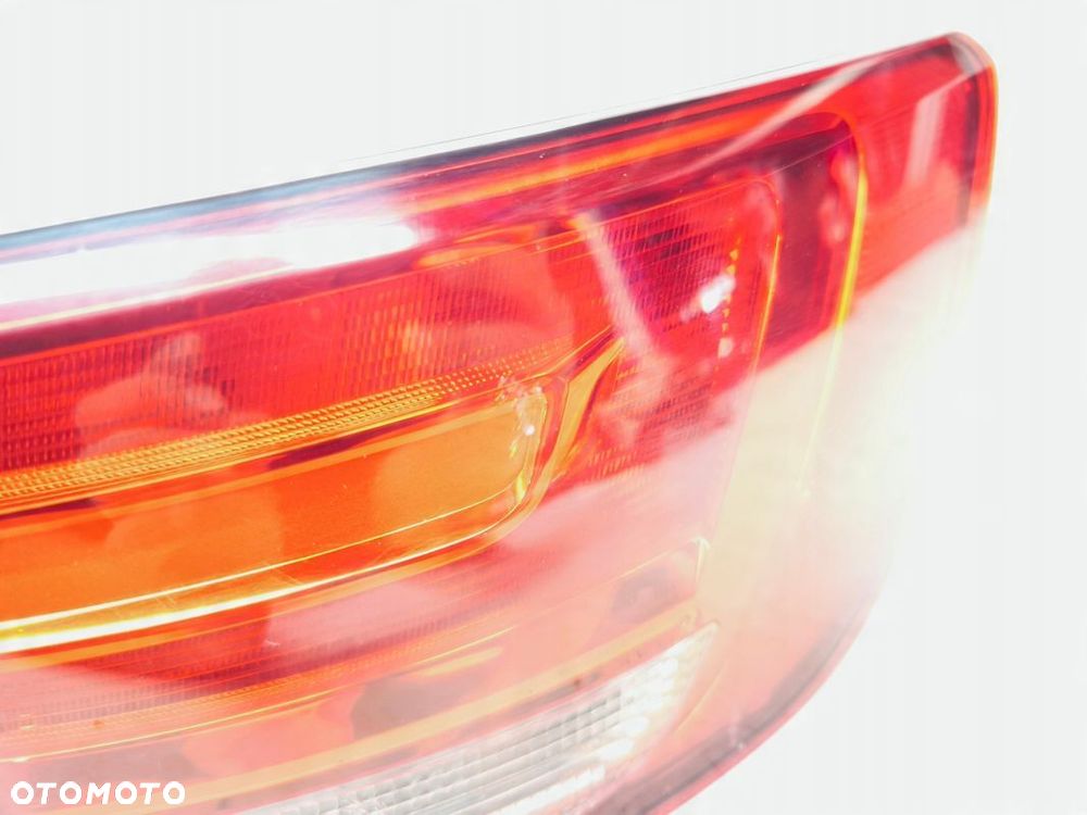 LAMPA PRAWY TYŁ W BŁOTNIK AUDI A4 B9 SEDAN 8W5945070A ZWYKŁA - 7