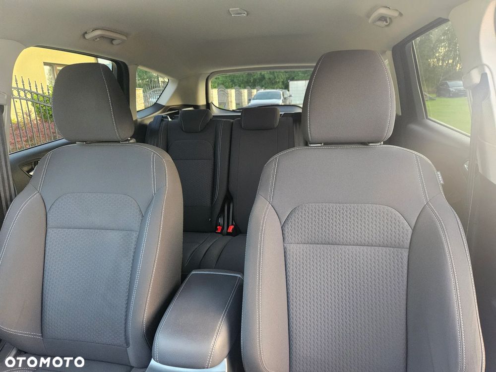 Ford Kuga 1.5 EcoBoost 2x4 Titanium - 34