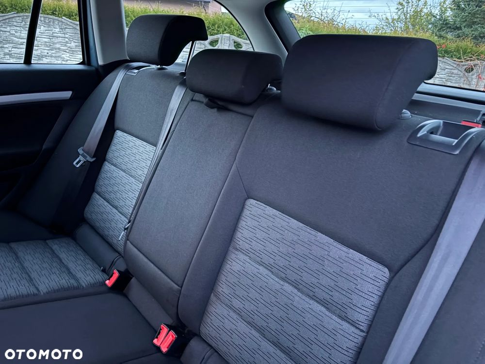 Skoda Octavia Combi 1.4 TSI Ambiente Green tec - 22