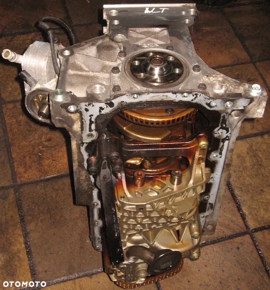 blok silnika wał tłok pompa oleju AUDI A4 B6 2.0 ALT - 3