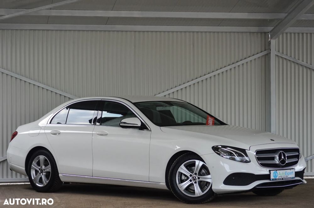 Mercedes-Benz E 200 4Matic 9G-TRONIC Avantgarde - 13