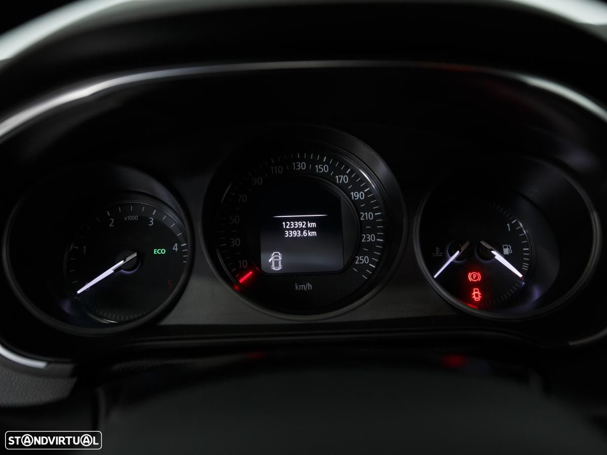 Renault Mégane 1.5 Blue dCi Limited - 17