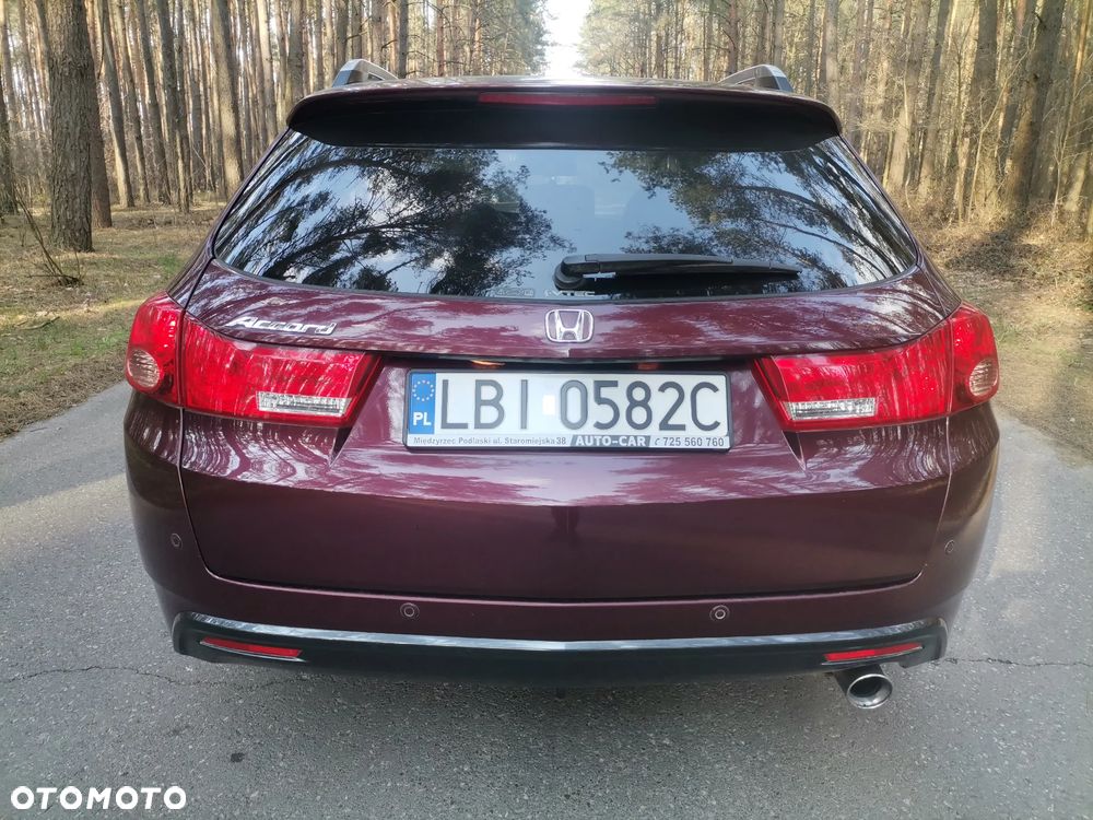 Honda Accord 2.0 Executive Nav - 6