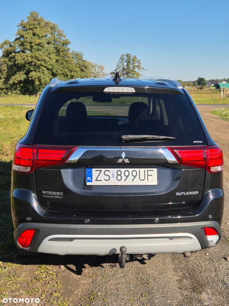 Mitsubishi Outlander 2.0 Intense + 4WD CVT - 7
