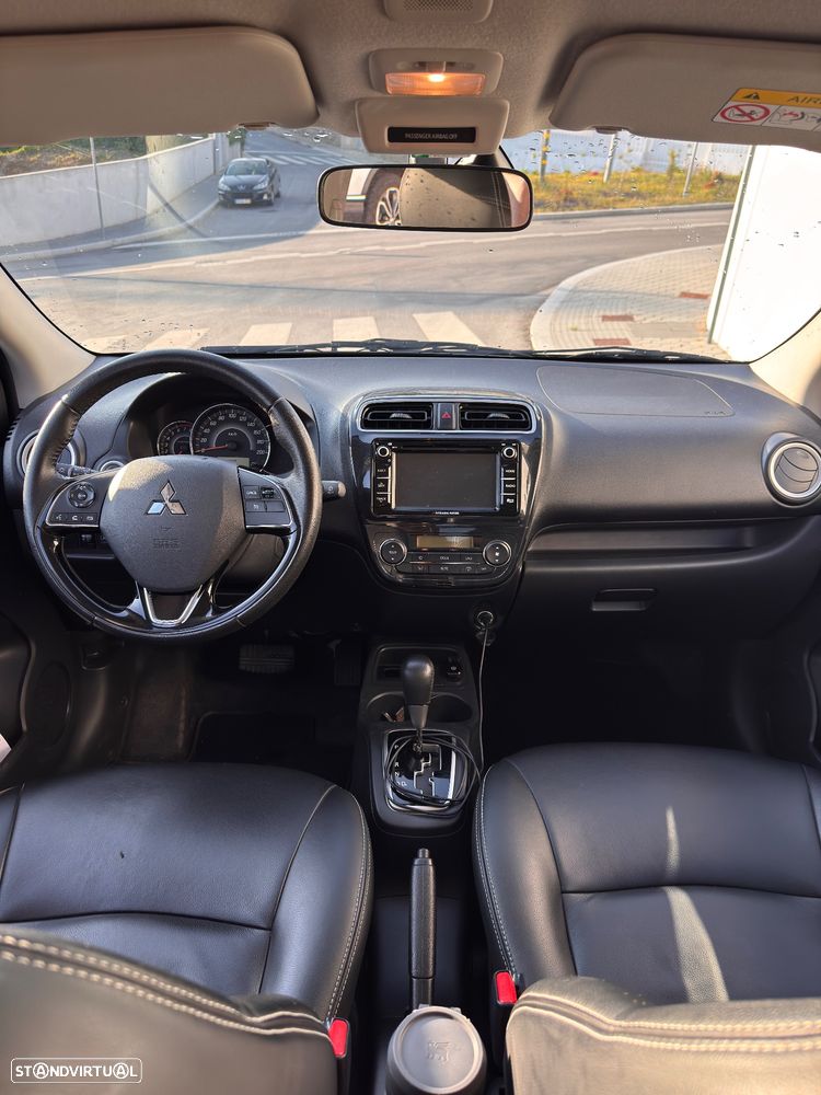 Mitsubishi Space Star 1.2 Intense CVT — fotografia 12