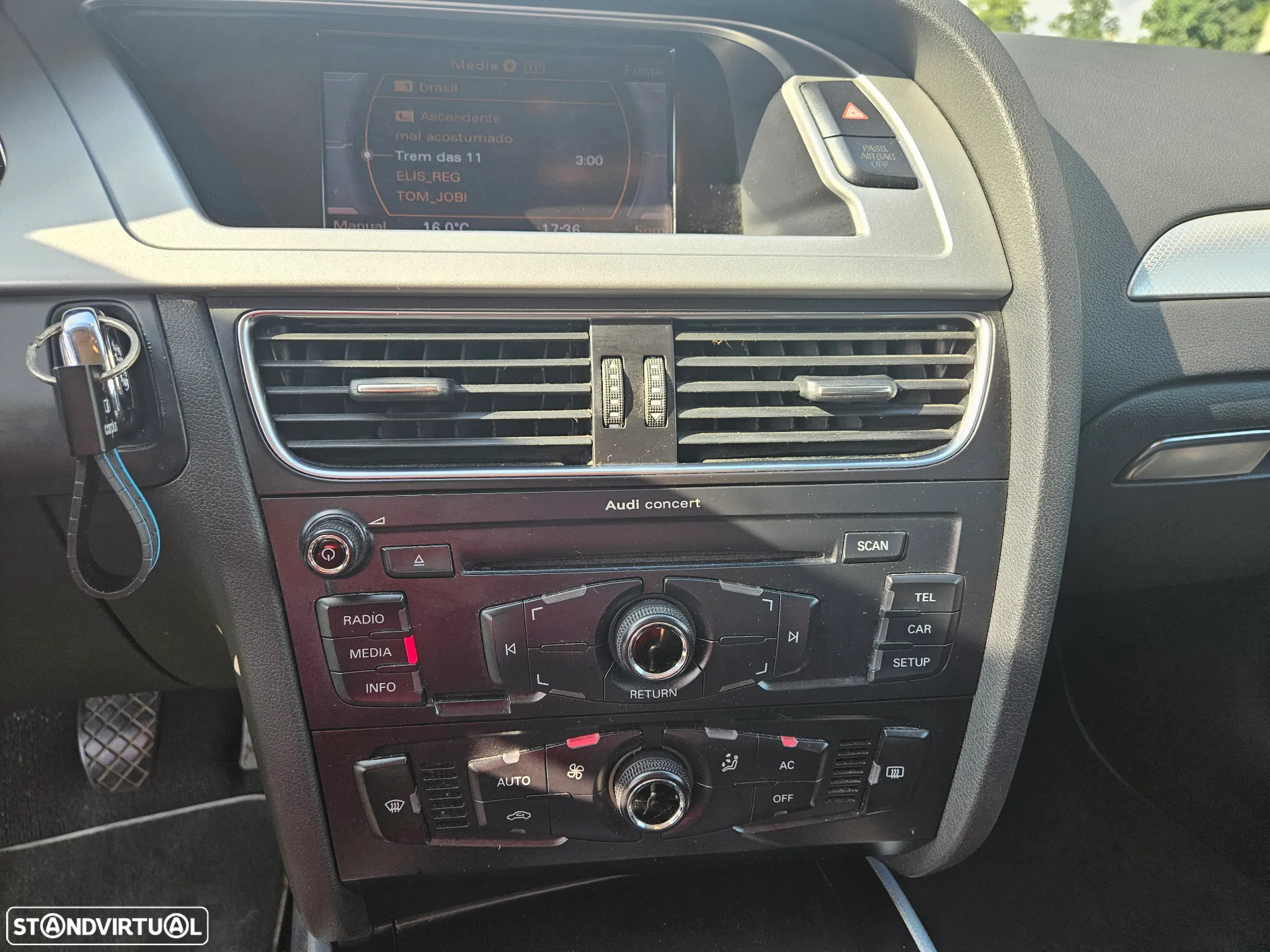Audi A4 2.0 TDI exclusive - 26
