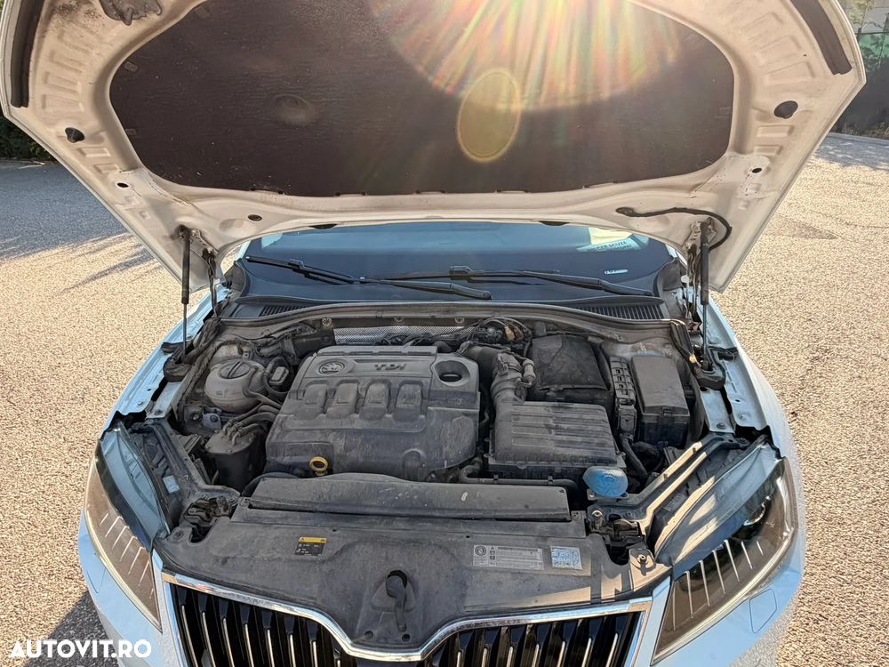 SKODA Superb 2016 — imagine 30