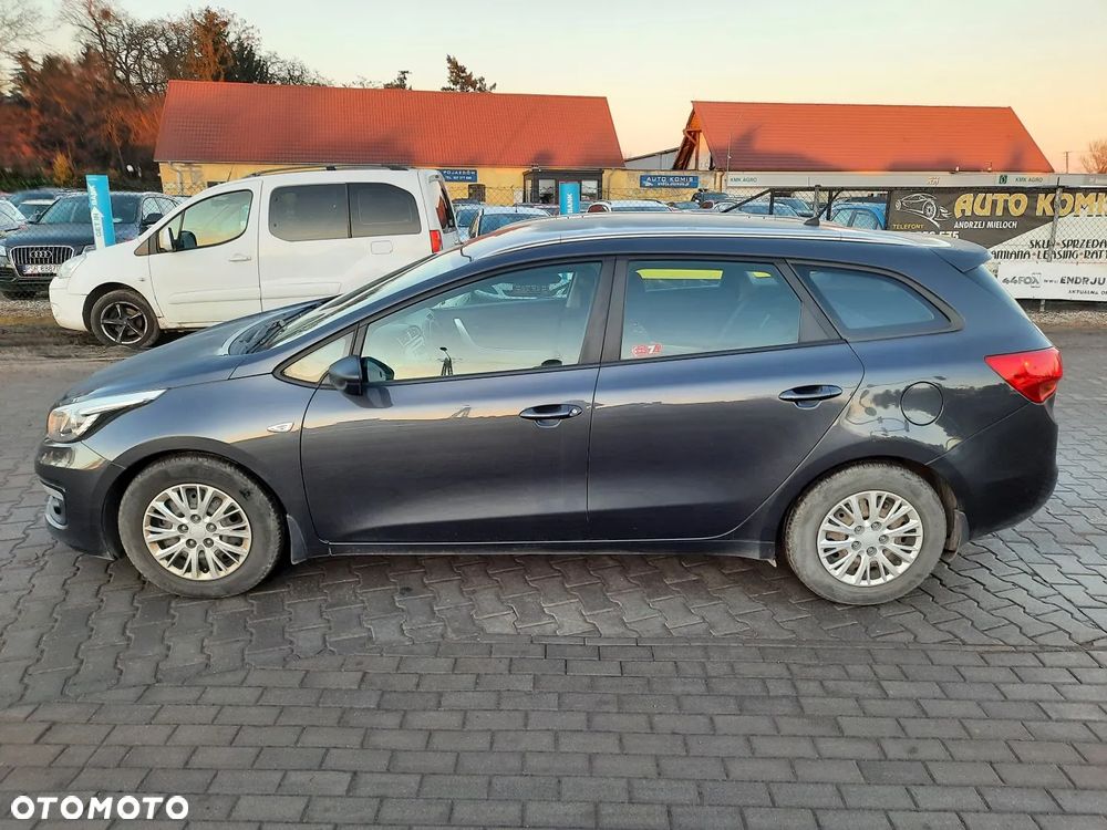 Kia Ceed 1.4 CRDi M - 10