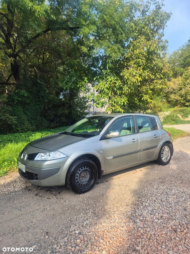 Renault Megane 1.6 16V Confort Authentique - 2