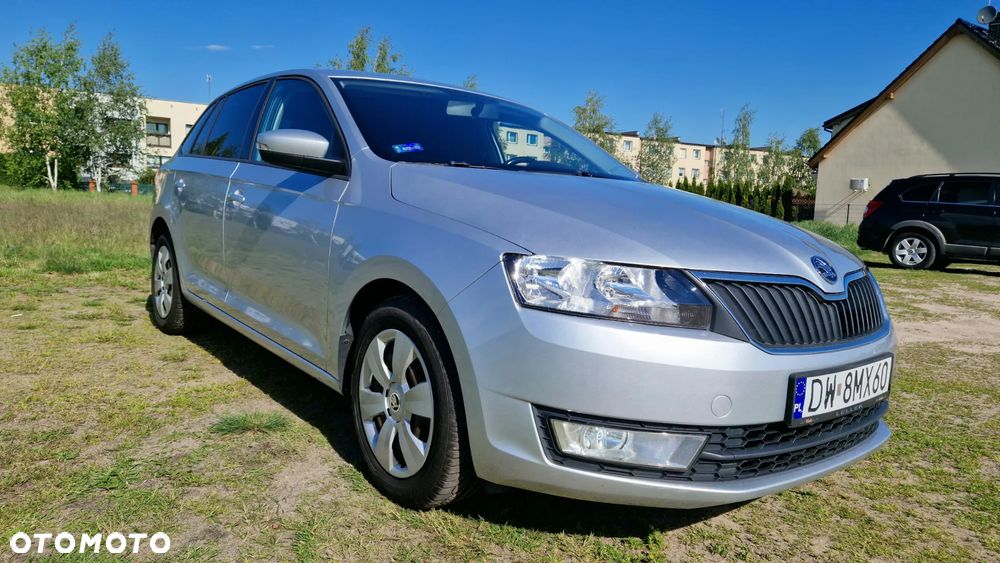 Skoda RAPID Spb 1.4 TDI DPF Ambition DSG - 4