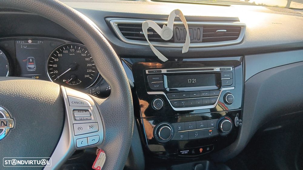 Nissan Qashqai 1.5 dCi DPF acenta - 7
