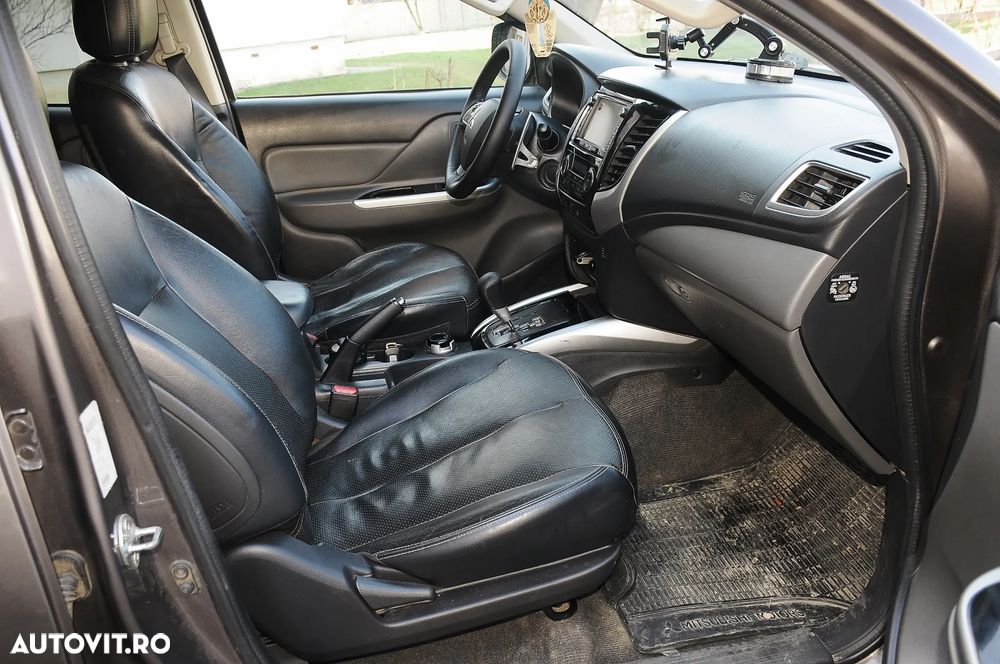 Mitsubishi L200 Double Cab Instyle Aut. - 17