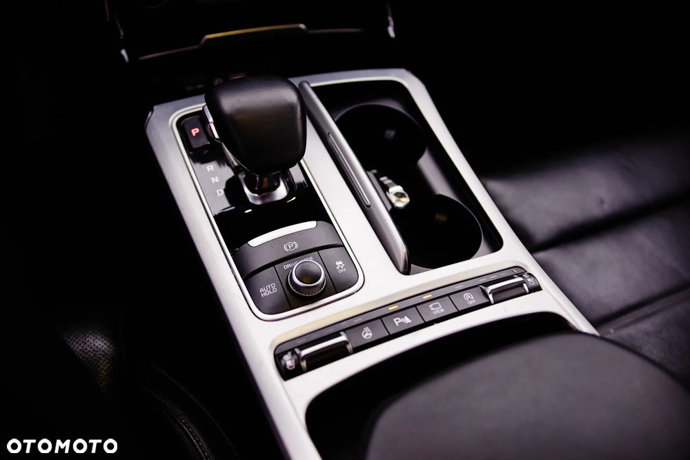 Kia Stinger 2.2 CRDI GT Line - 19