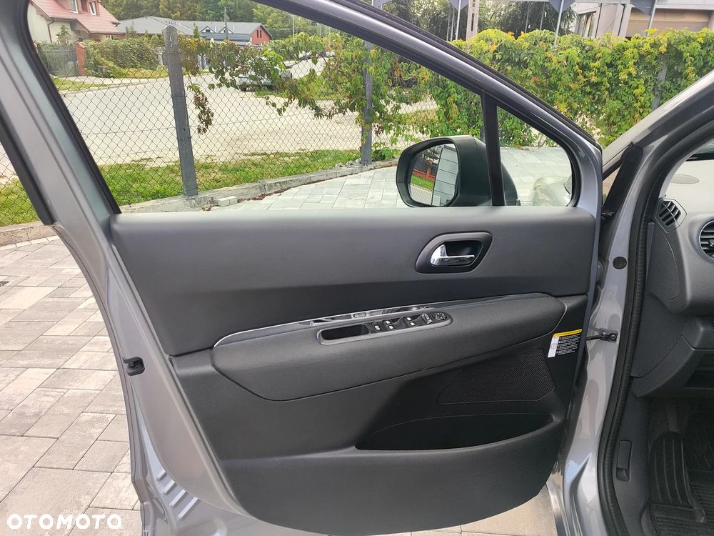 Peugeot 5008 1.6 HDi Active 7os - 15