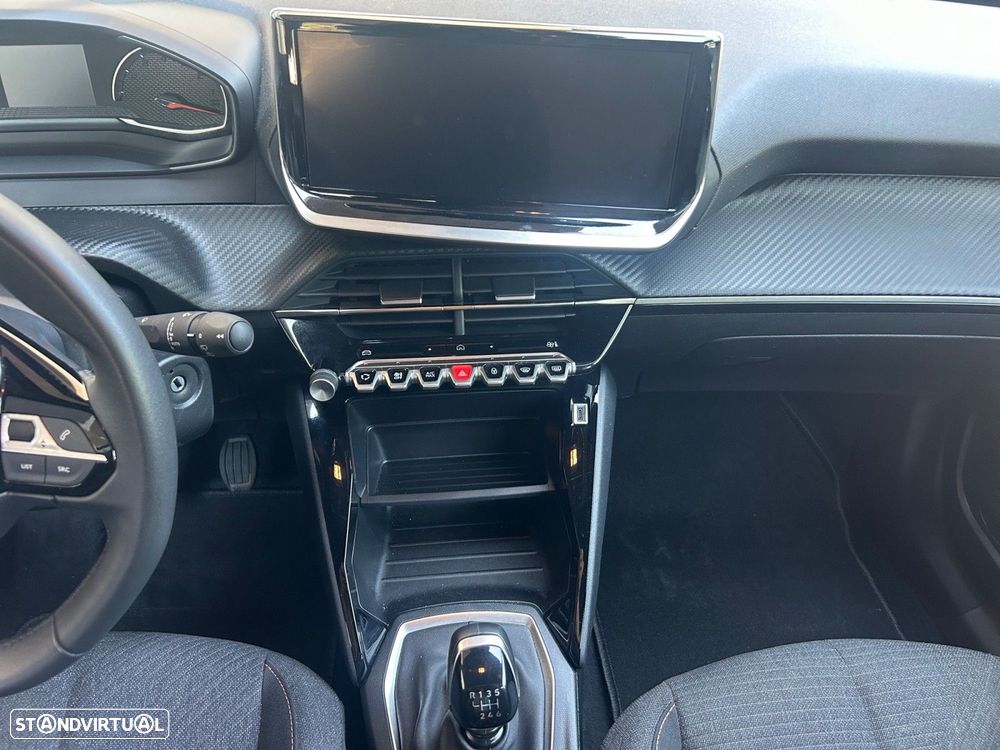Peugeot 2008 1.2 PureTech Style - 11