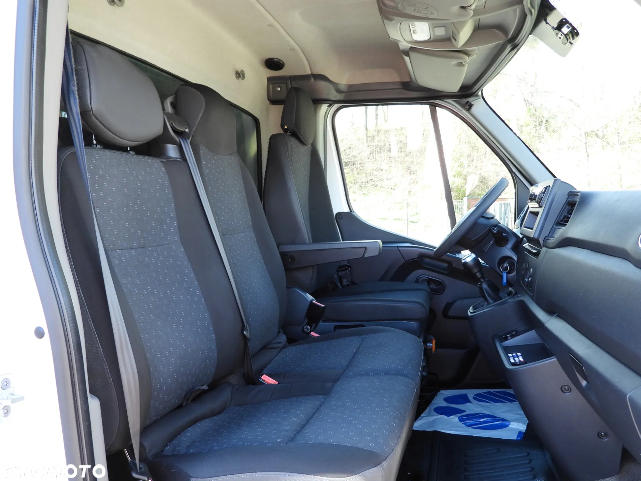 Opel MOVANO  PLANDEKA WINDA 9 PALET WEBASTO TEMPOMAT LEDY PNEUMATYKA KLIMATYZACJA 165KM [ 272388 ] - 39