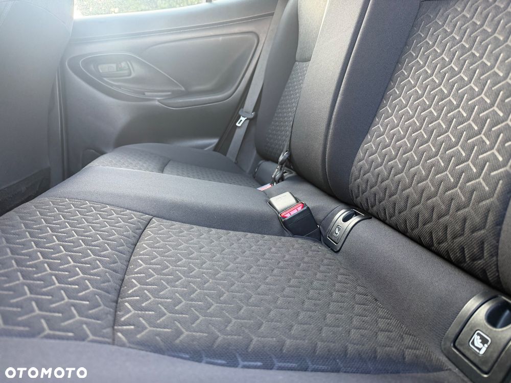 Toyota Yaris Cross Hybrid 1.5 Comfort - 16