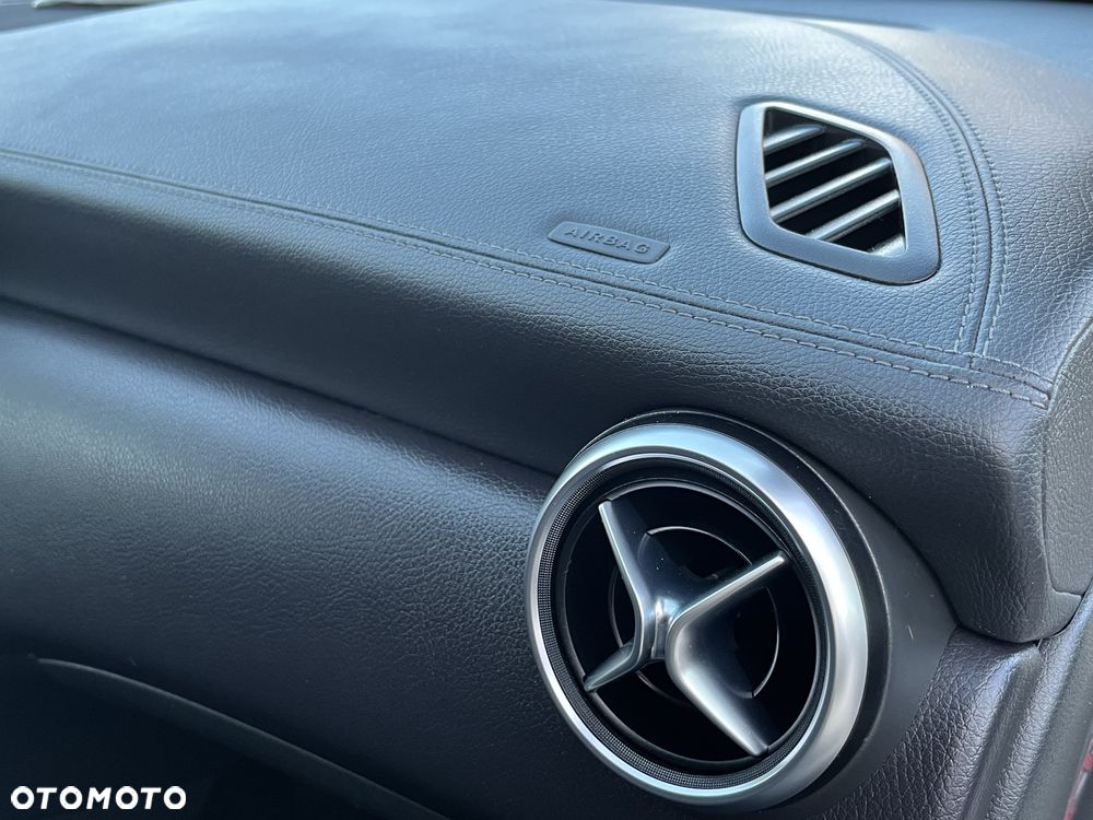 Mercedes-Benz Klasa A 180 7G-DCT Activity Edition - 20