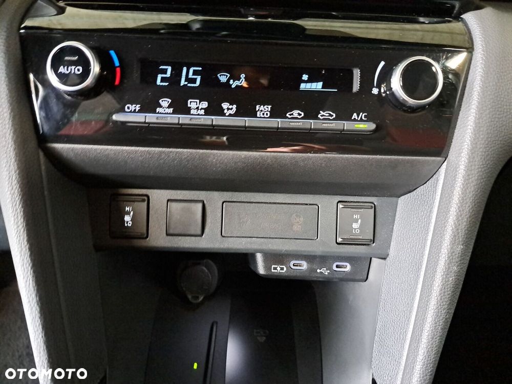 Toyota Yaris Cross Hybrid 1.5 Style - 26