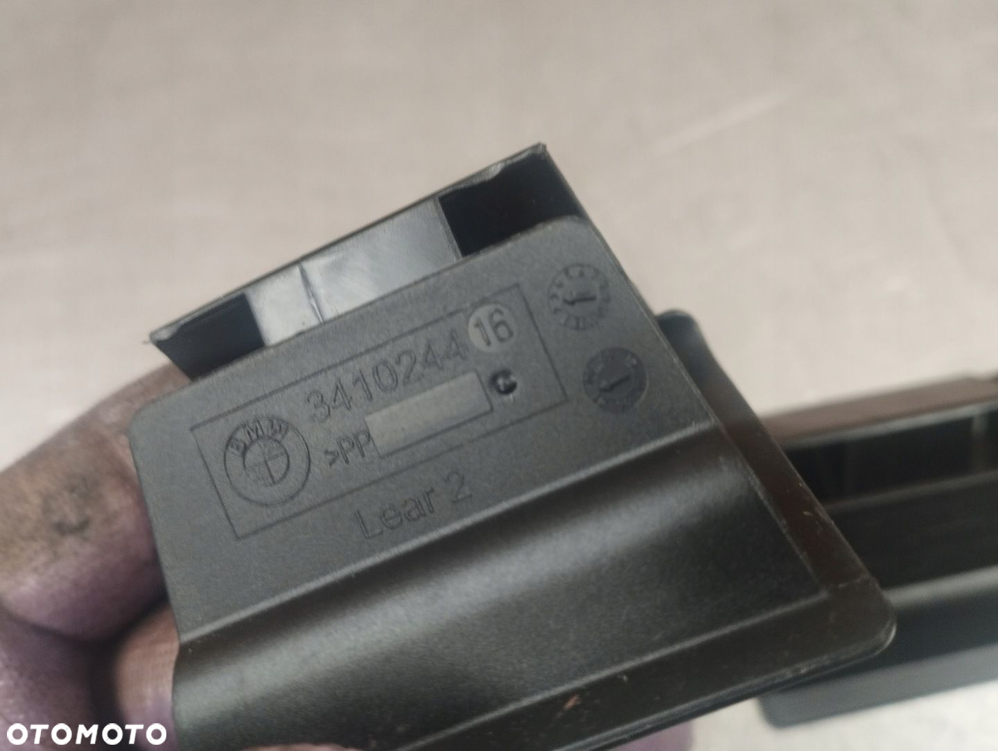 BMW X3 E83 ZAŚLEPKA OSŁONA FOTELIKA ISOFIX 3410244 - 6