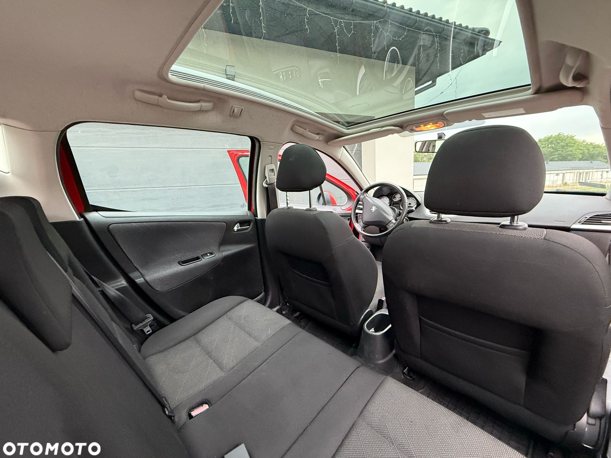 Peugeot 207 - 12