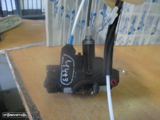 Fecho 12759696 SAAB 93 2010 5P TE 5 PINOS - 3