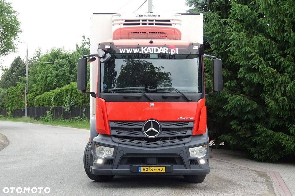 Mercedes-Benz Antos 2540 Sypialna euro 6 chłodni 3 osie podnoszona i skrętna - 23