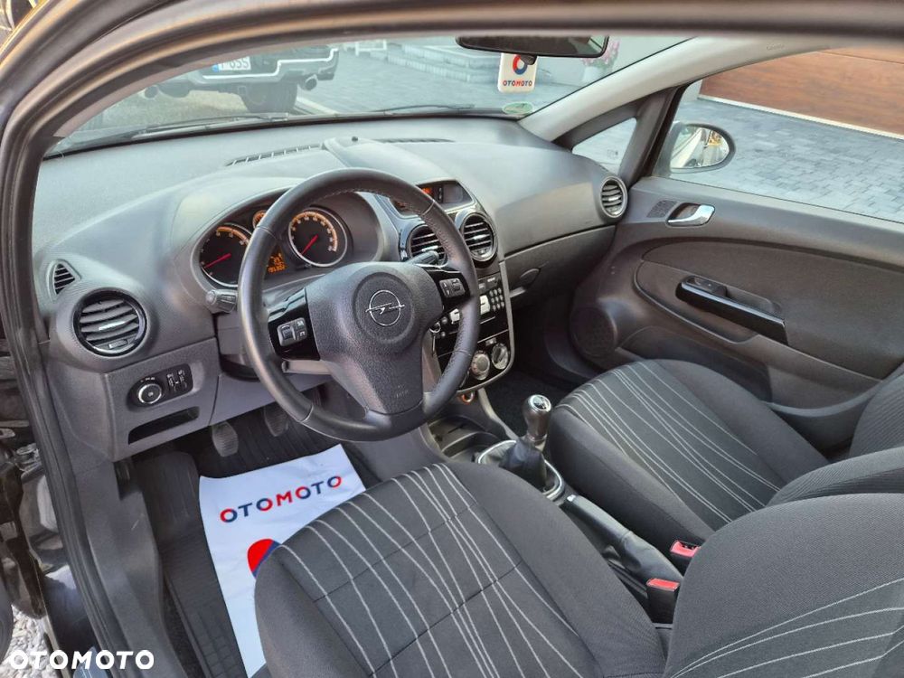 Opel Corsa - 17