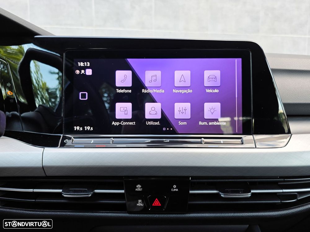 VW Golf 1.0 eTSI Life DSG - 50