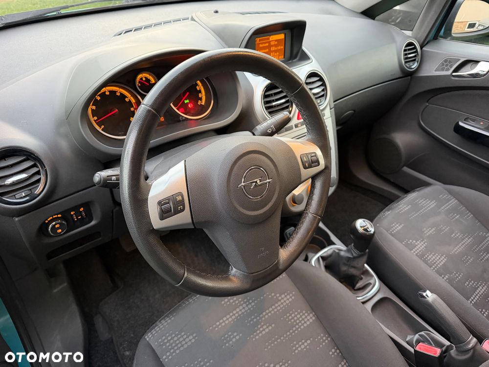 Opel Corsa - 8