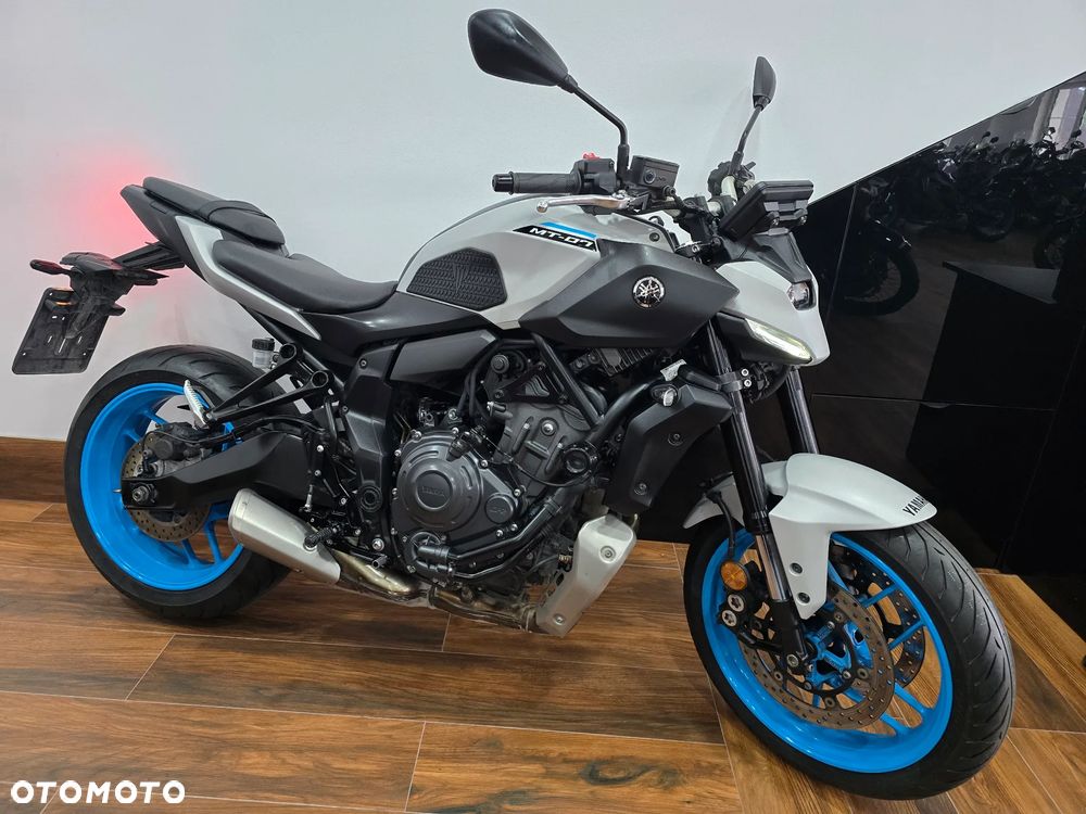 Yamaha MT - 3
