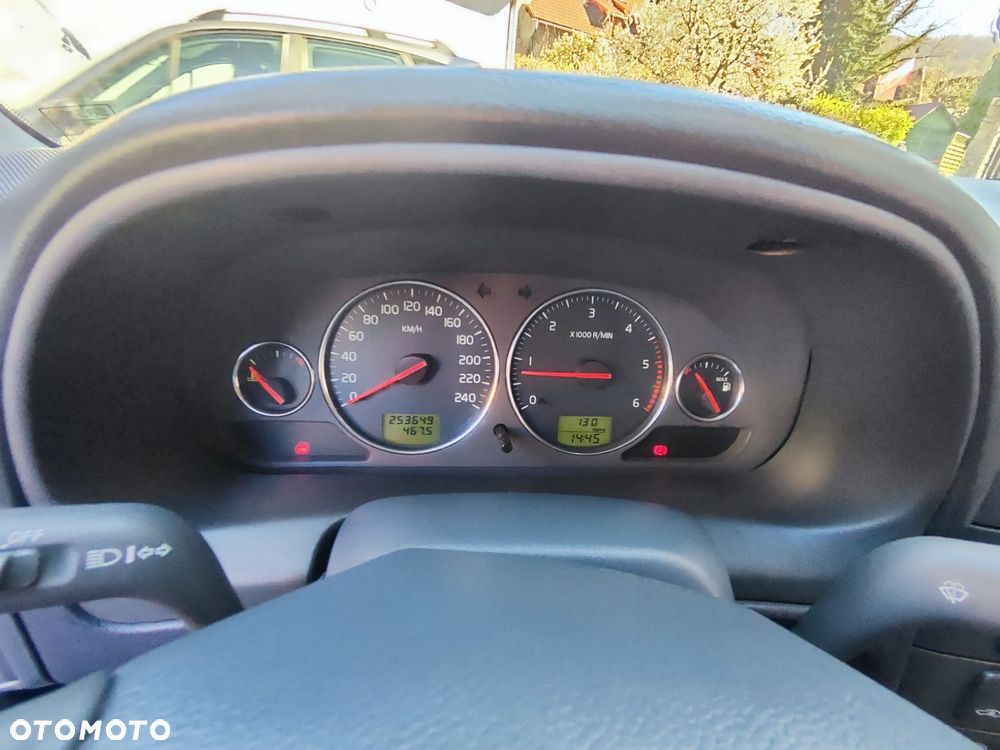 Volvo S40 1.9D Elegance - 9