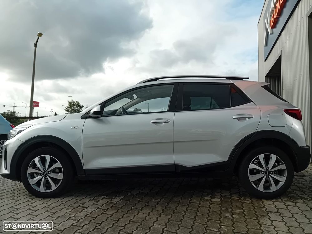 Kia Stonic 1.2 MPi Dynamic - 2