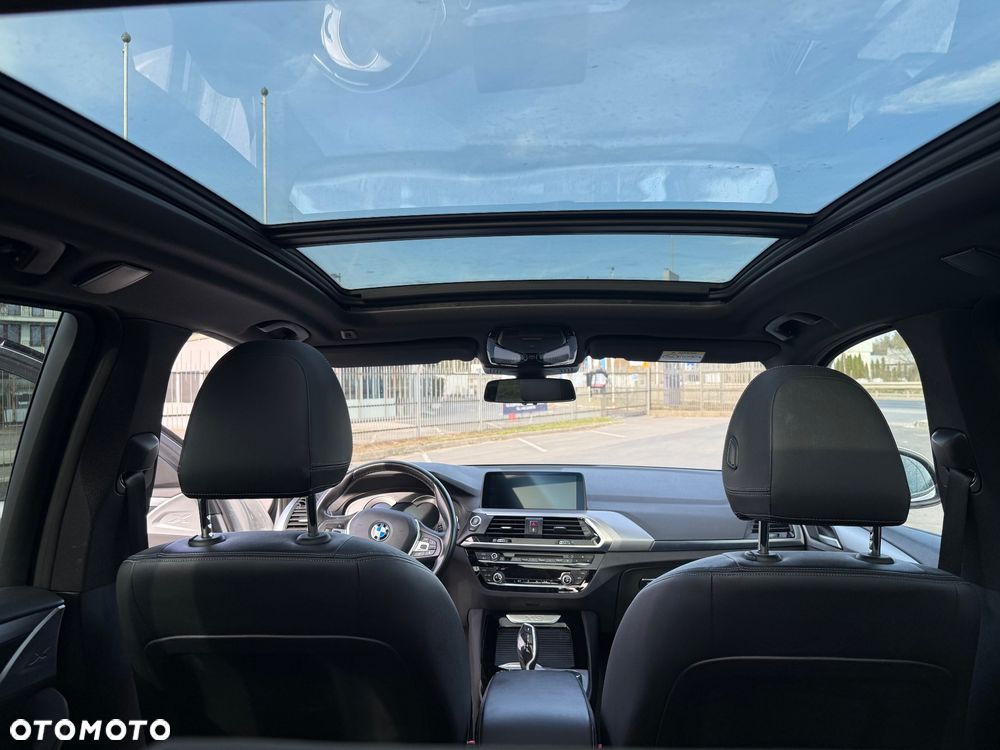 BMW X3 xDrive20i sport - 17