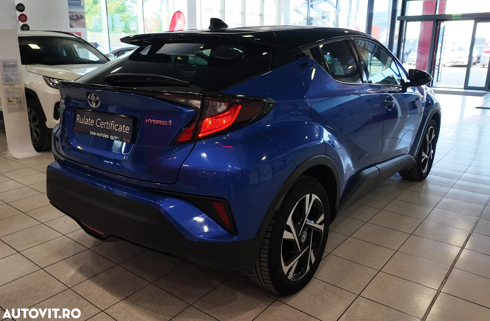 Toyota C-HR 1.8 HSD 122 CP 4x2 CVT C-ult Style bi-tone - 6