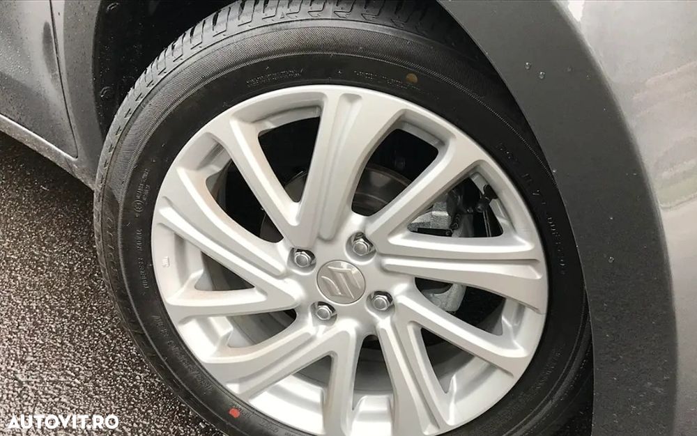 Suzuki Swift 1.2 Dualjet 12V AllGrip MHEV Spirit - 9