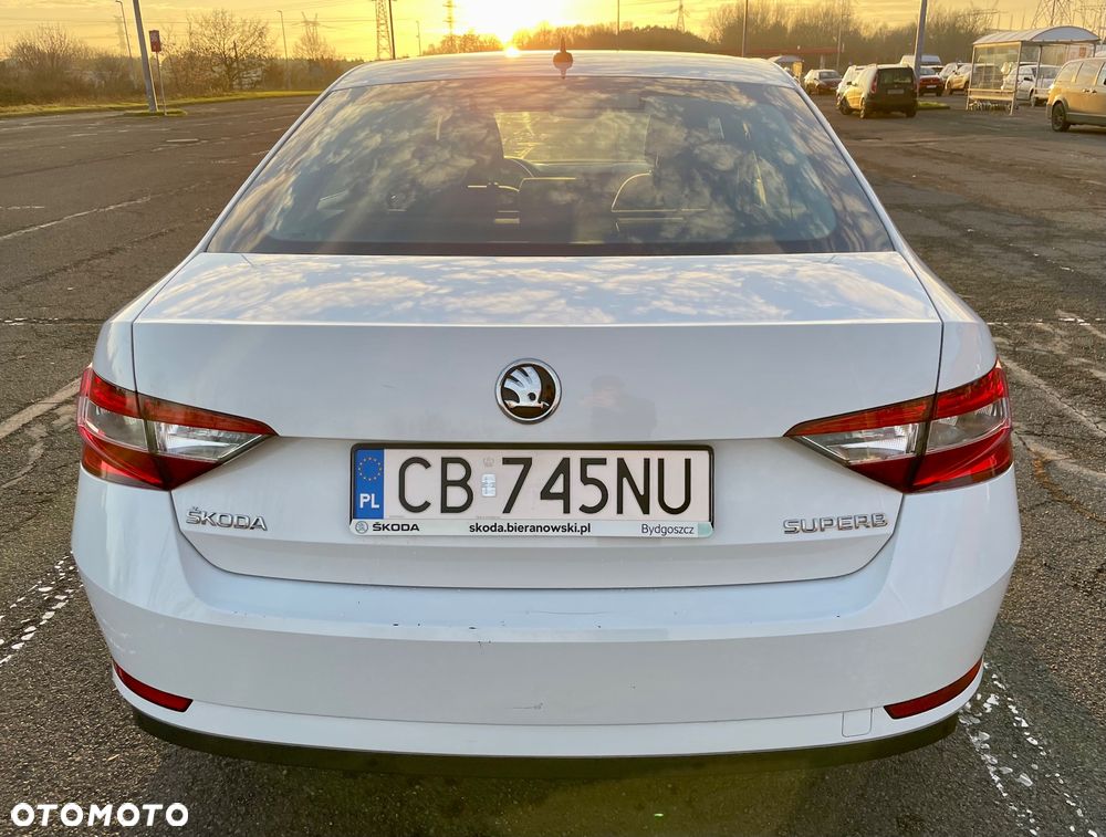 Skoda Superb 1.6 TDI Active - 6